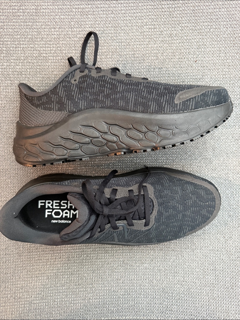 New Balance Black Fresh Foam Knit Shoes Womens 9.5 wide
